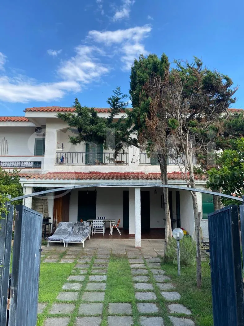 Villetta a schiera in vendita a Cellole - foto 1