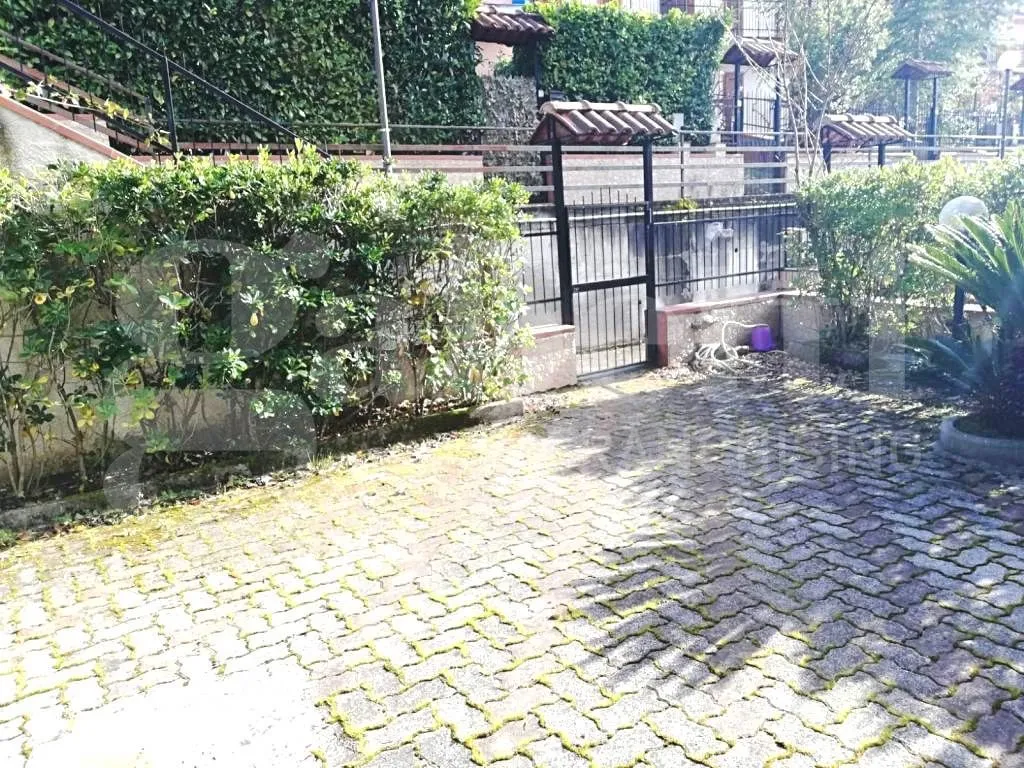 Villetta a schiera in vendita a Galluccio - foto 4