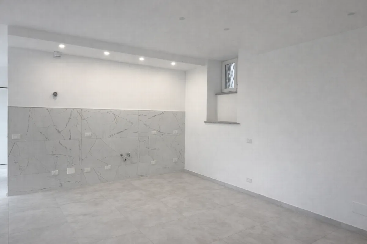 Appartamento in vendita a Arona - foto 7