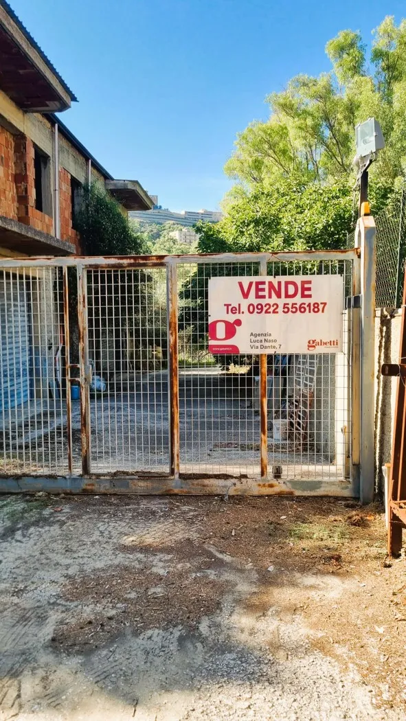 Stabile in vendita a Agrigento - foto 2