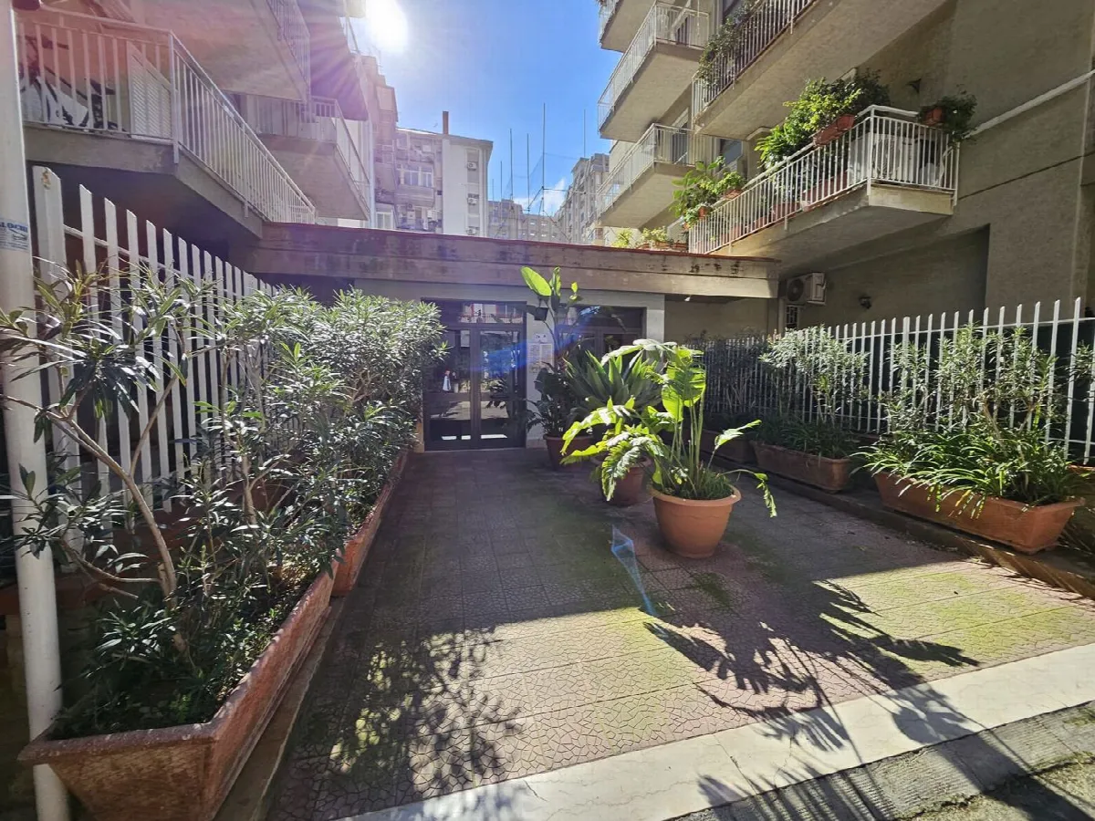 Appartamento in vendita a Palermo - foto 2