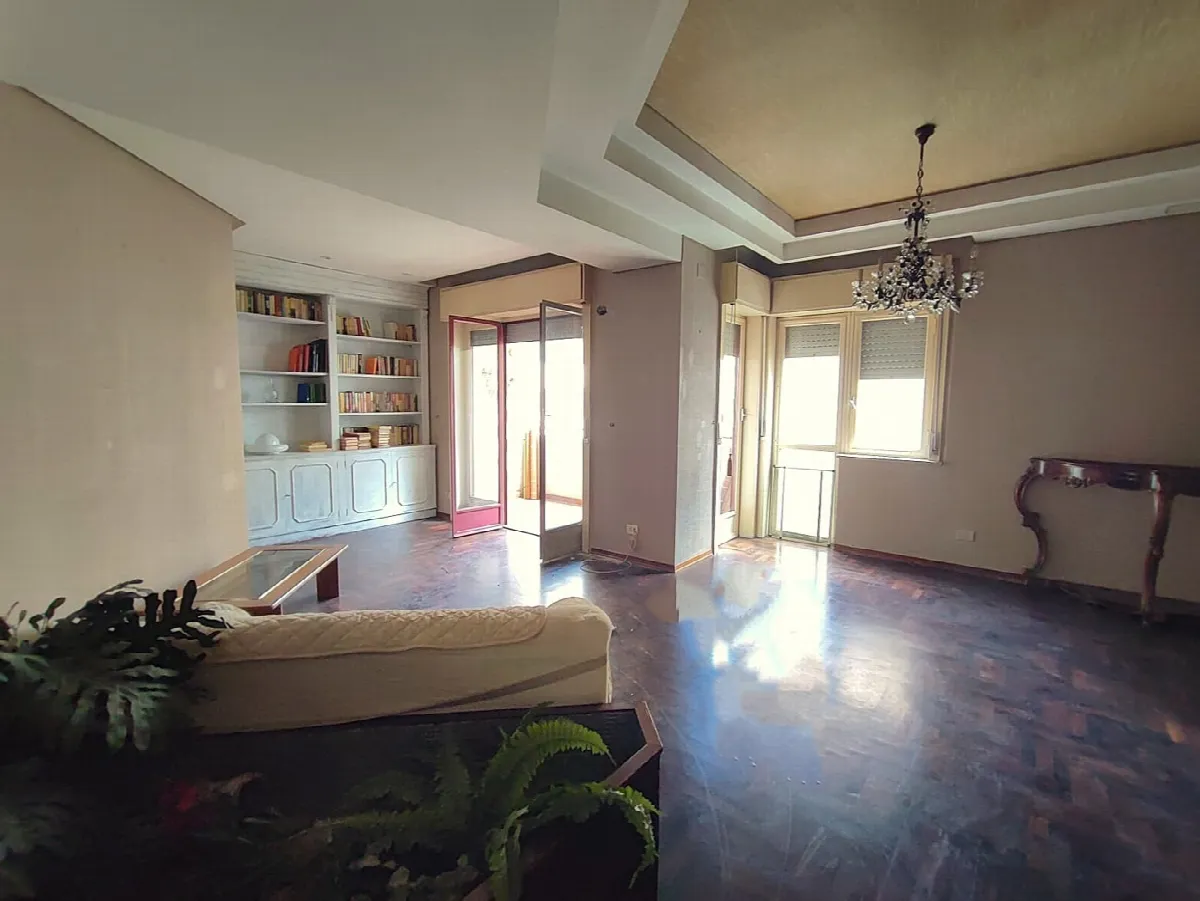 Appartamento in vendita a Palermo - foto 2