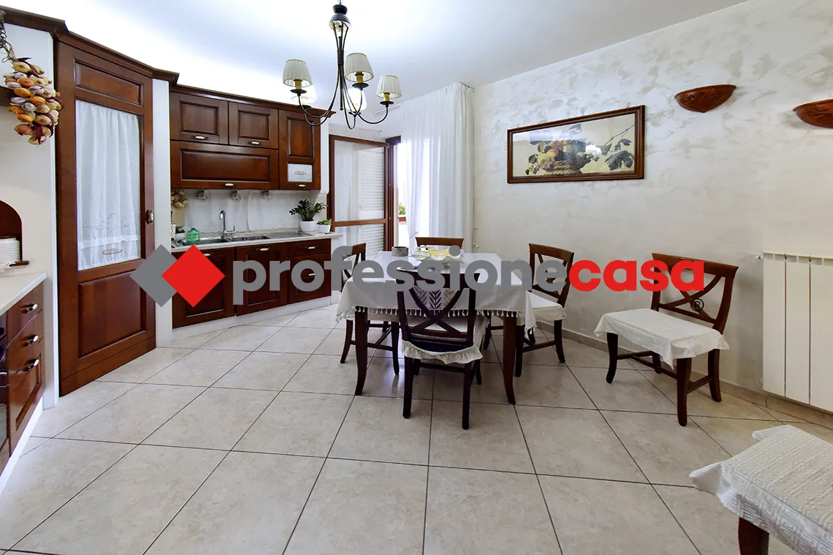 Appartamento in vendita a San Nicola la Strada - foto 10