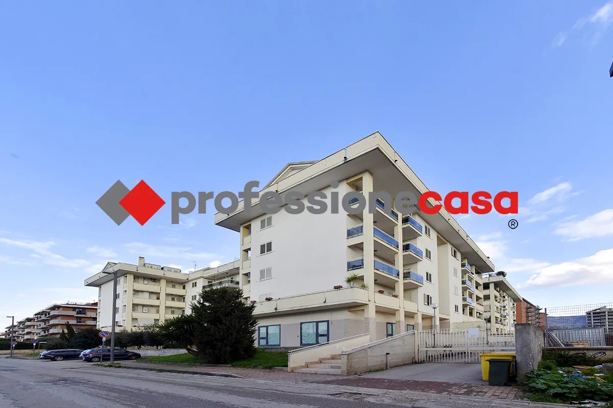 Appartamento in vendita a San Nicola la Strada - foto 3