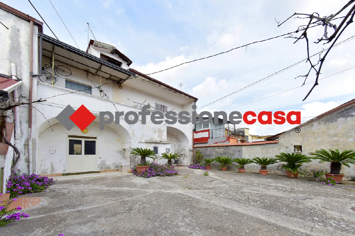 Appartamento in vendita a San Nicola la Strada - foto 5