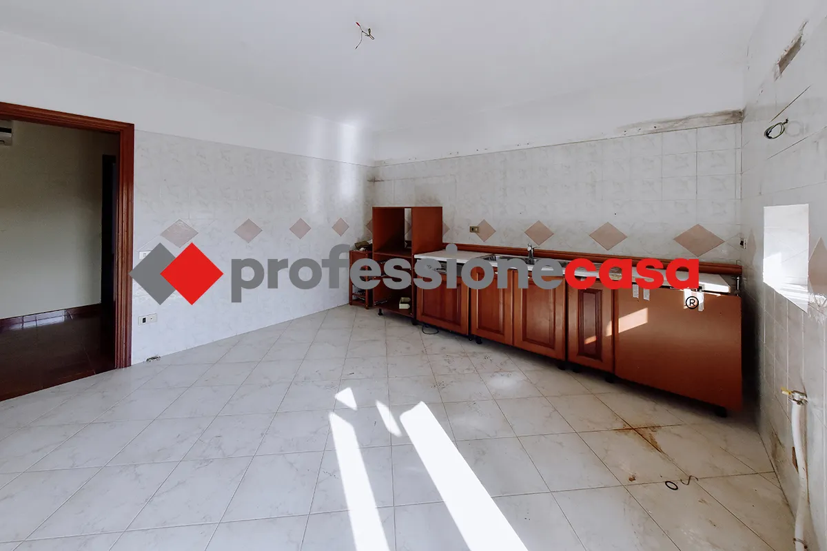 Appartamento in vendita a San Nicola la Strada - foto 6