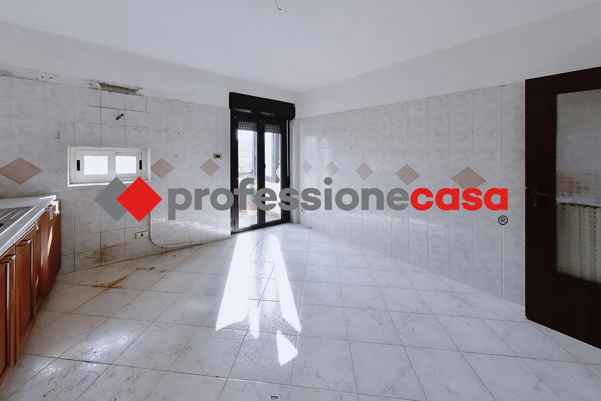 Appartamento in vendita a San Nicola la Strada - foto 8