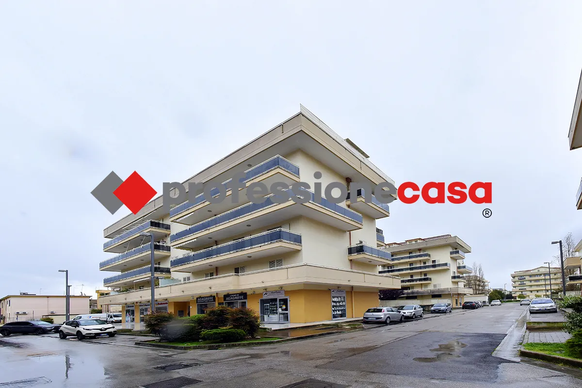 Appartamento in vendita a San Nicola la Strada - foto 2