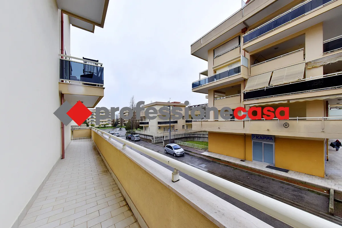 Appartamento in vendita a San Nicola la Strada - foto 8