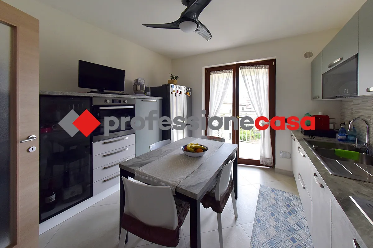 Appartamento in vendita a San Nicola la Strada - foto 9