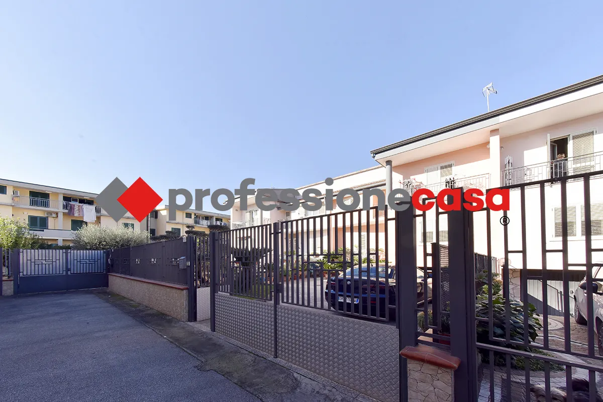 Villetta a schiera in vendita a Marcianise - foto 1