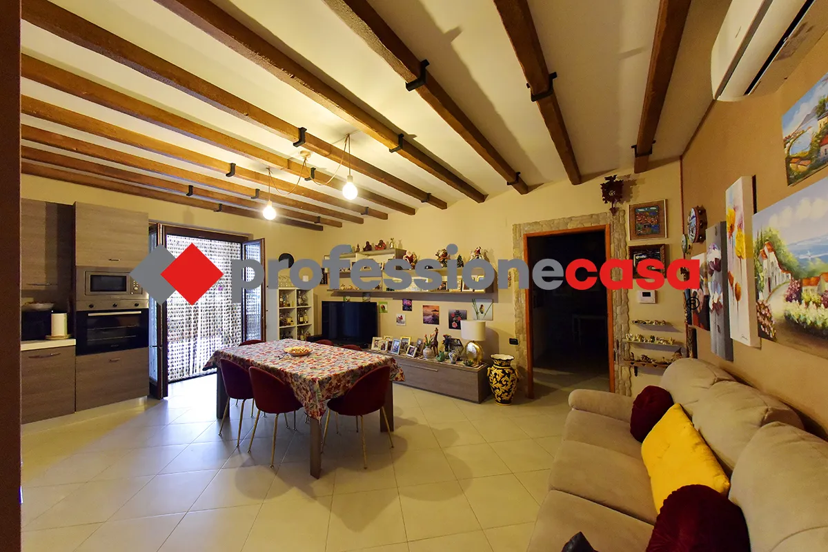 Appartamento in vendita a San Nicola la Strada - foto 4