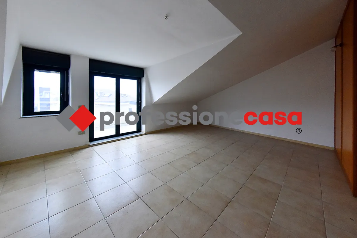 Appartamento in vendita a San Nicola la Strada - foto 7