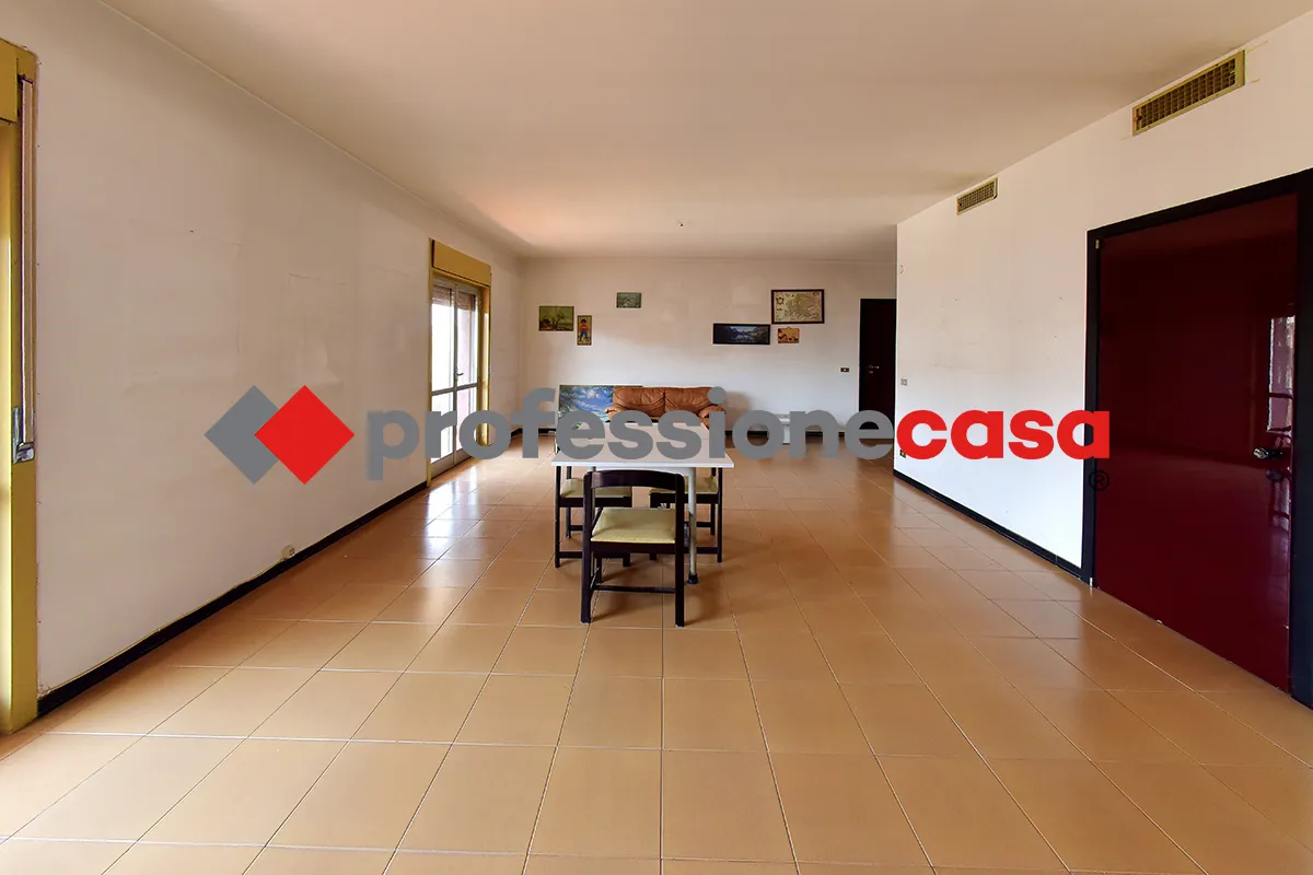 Appartamento in vendita a San Nicola la Strada - foto 7