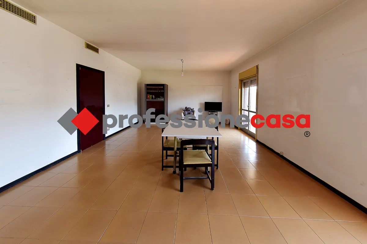 Appartamento in vendita a San Nicola la Strada - foto 8