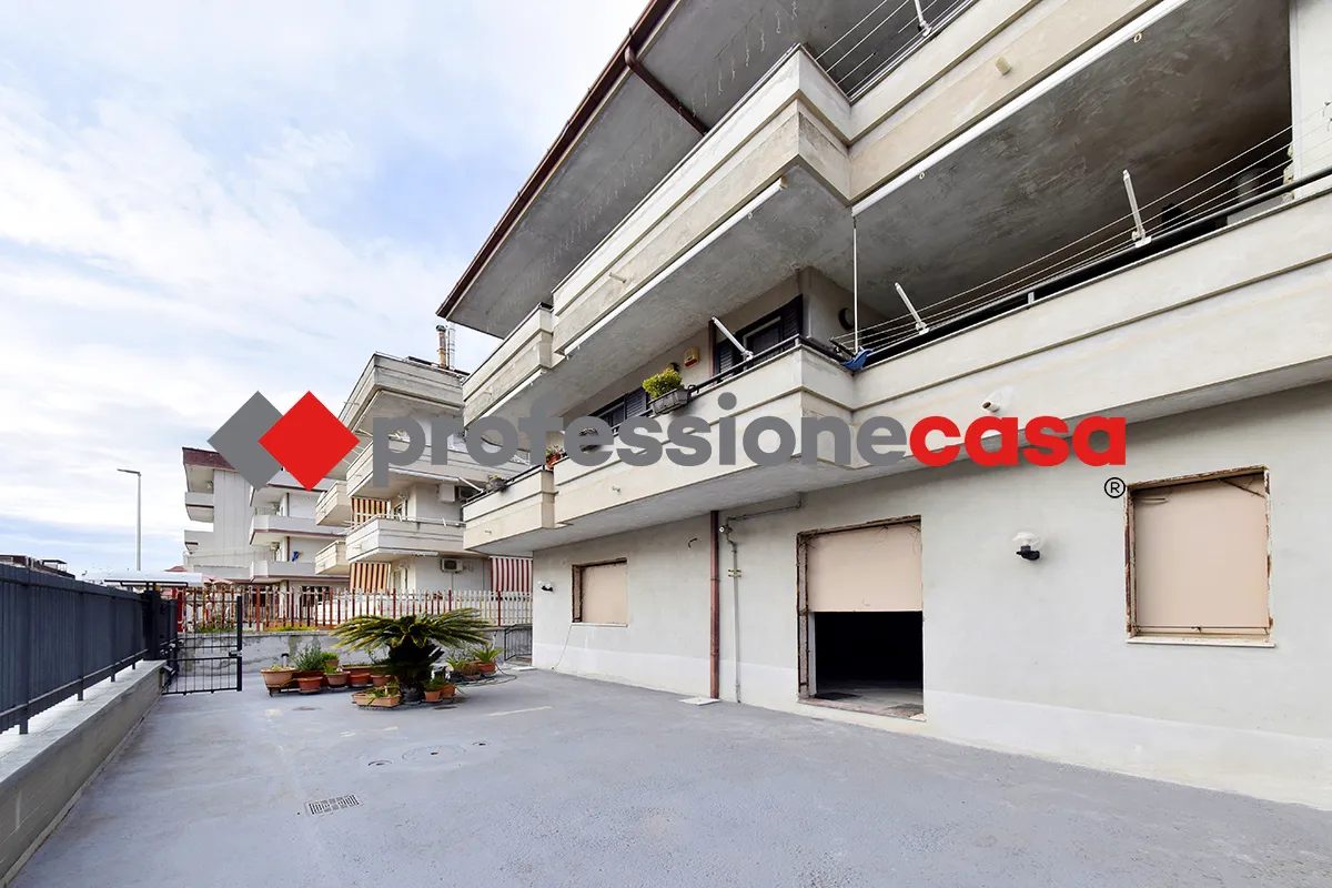 Appartamento in vendita a San Nicola la Strada - foto 5