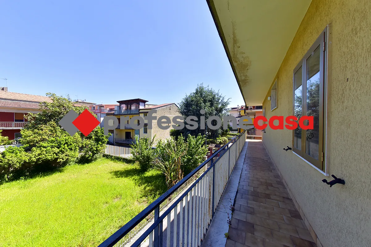 Appartamento in vendita a San Nicola la Strada - foto 7