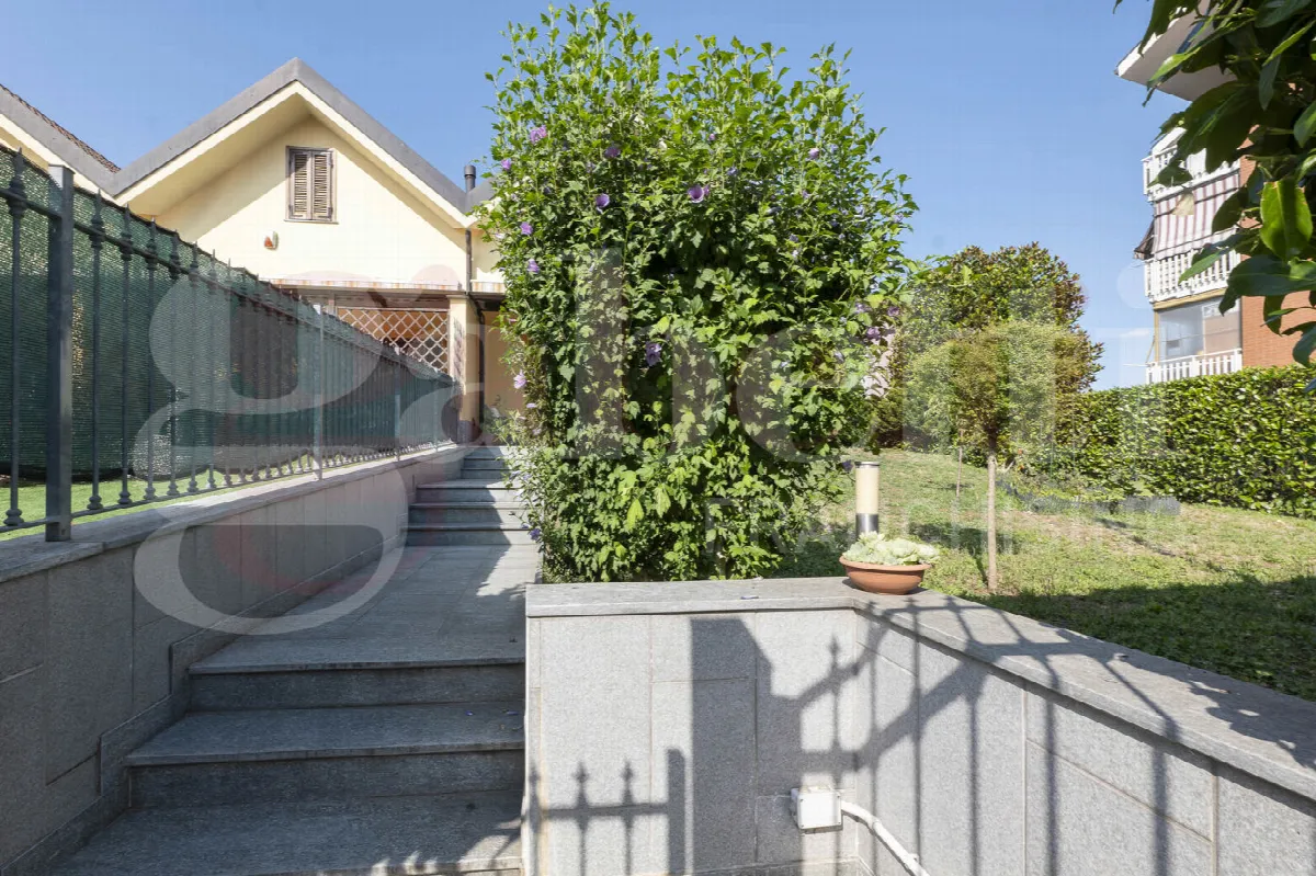 Villetta a schiera in vendita a San Mauro Torinese - foto 4