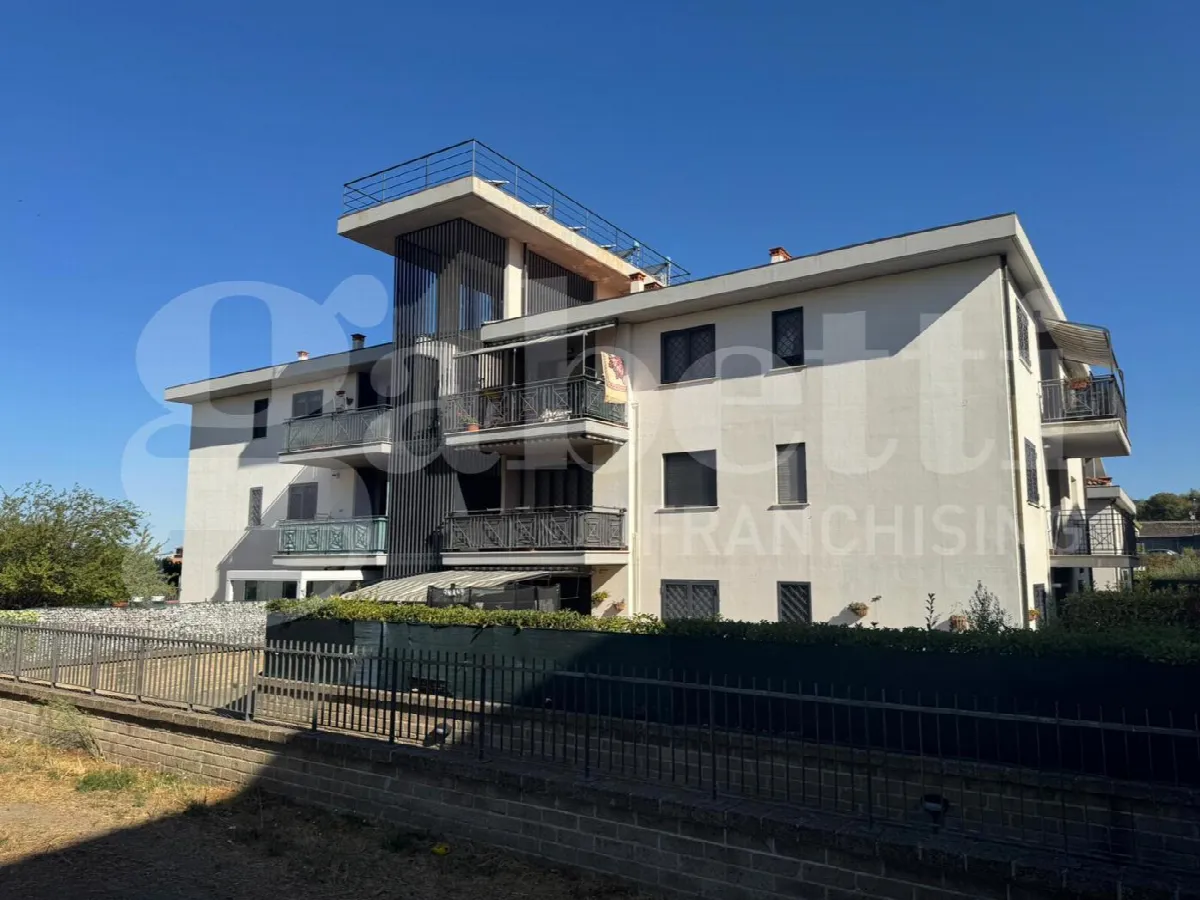 Appartamento in vendita a Marino - foto 2