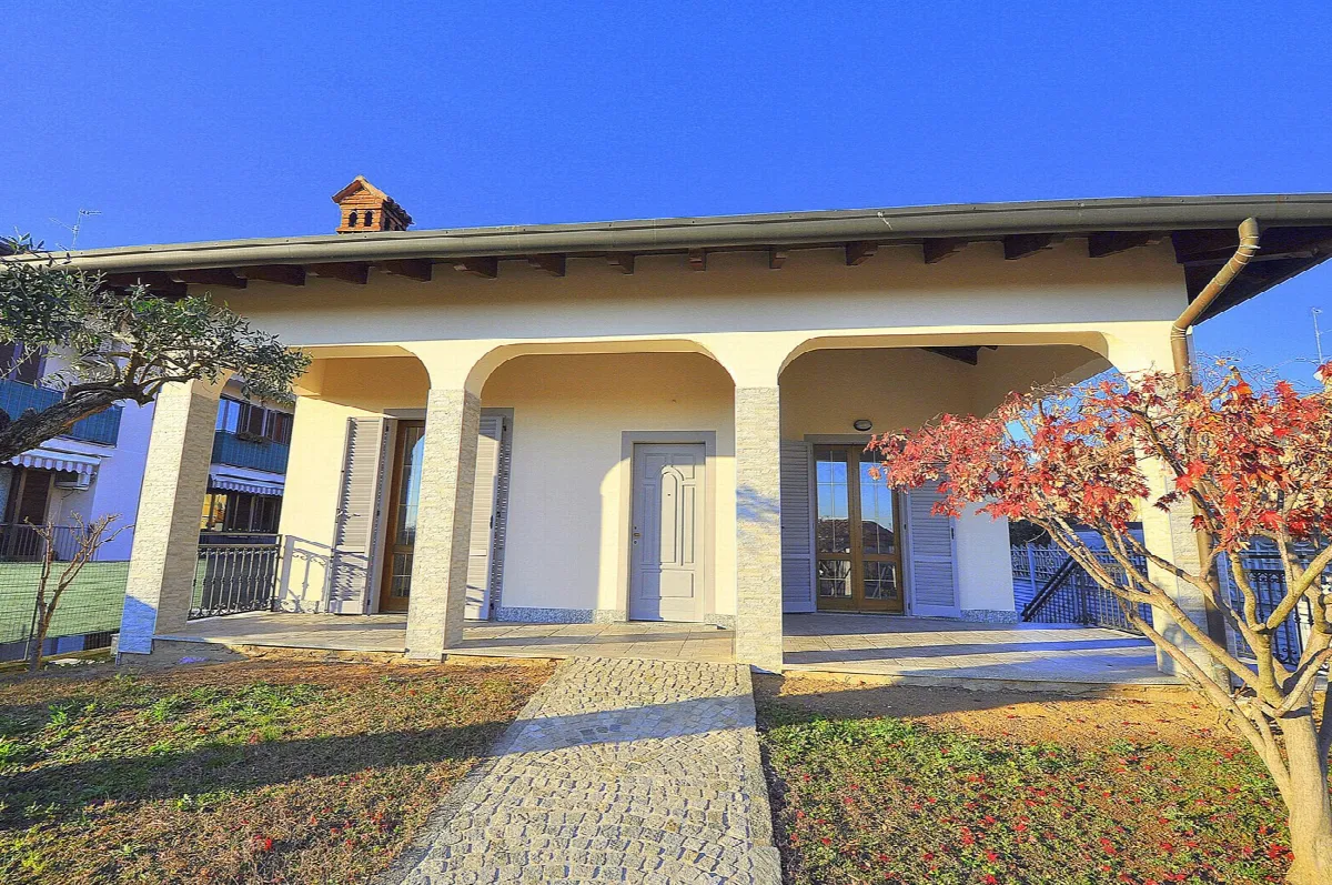 Villa in vendita a Bernate Ticino - foto 1