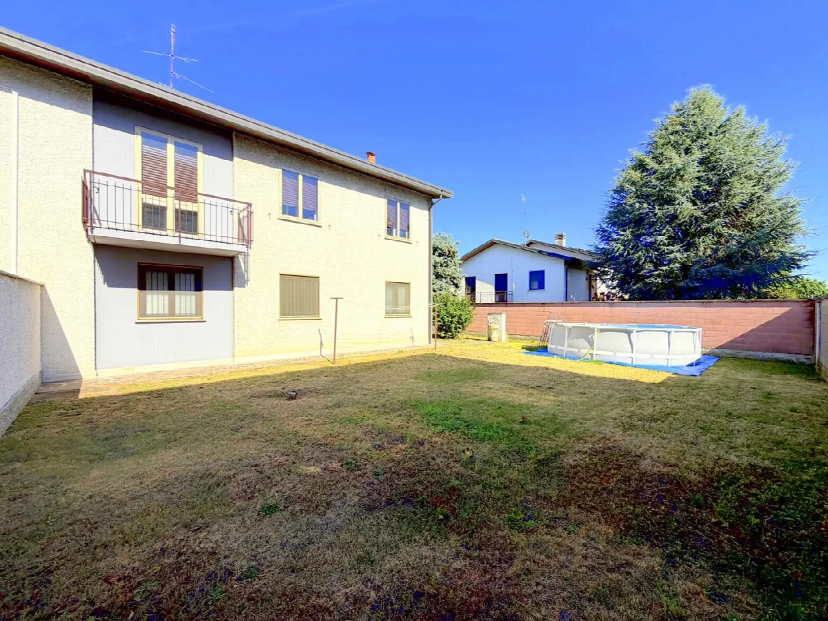 Villetta a schiera in vendita a Inveruno - foto 1