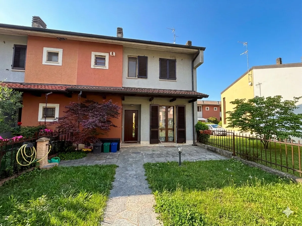 Villetta a schiera in vendita a Inveruno - foto 2