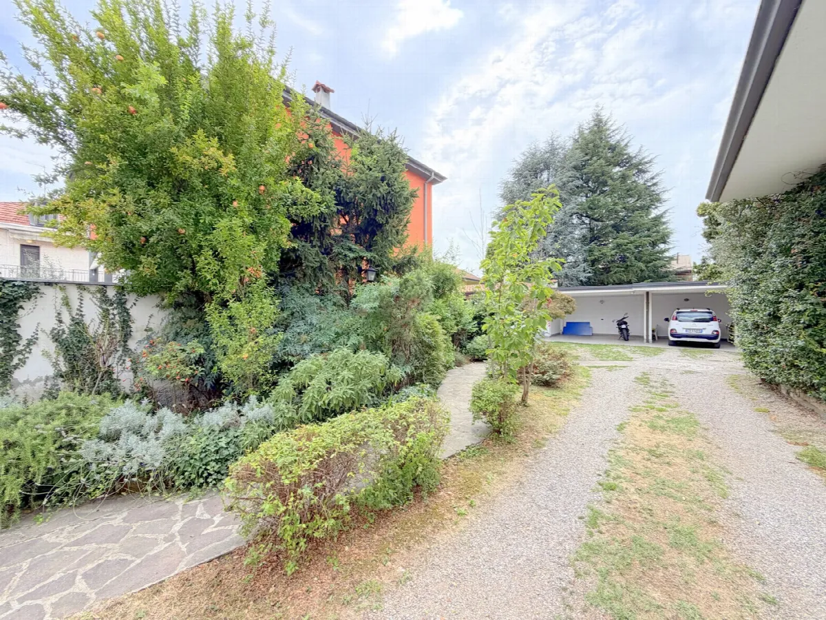 Casa indipendente in vendita a Casorezzo - foto 7