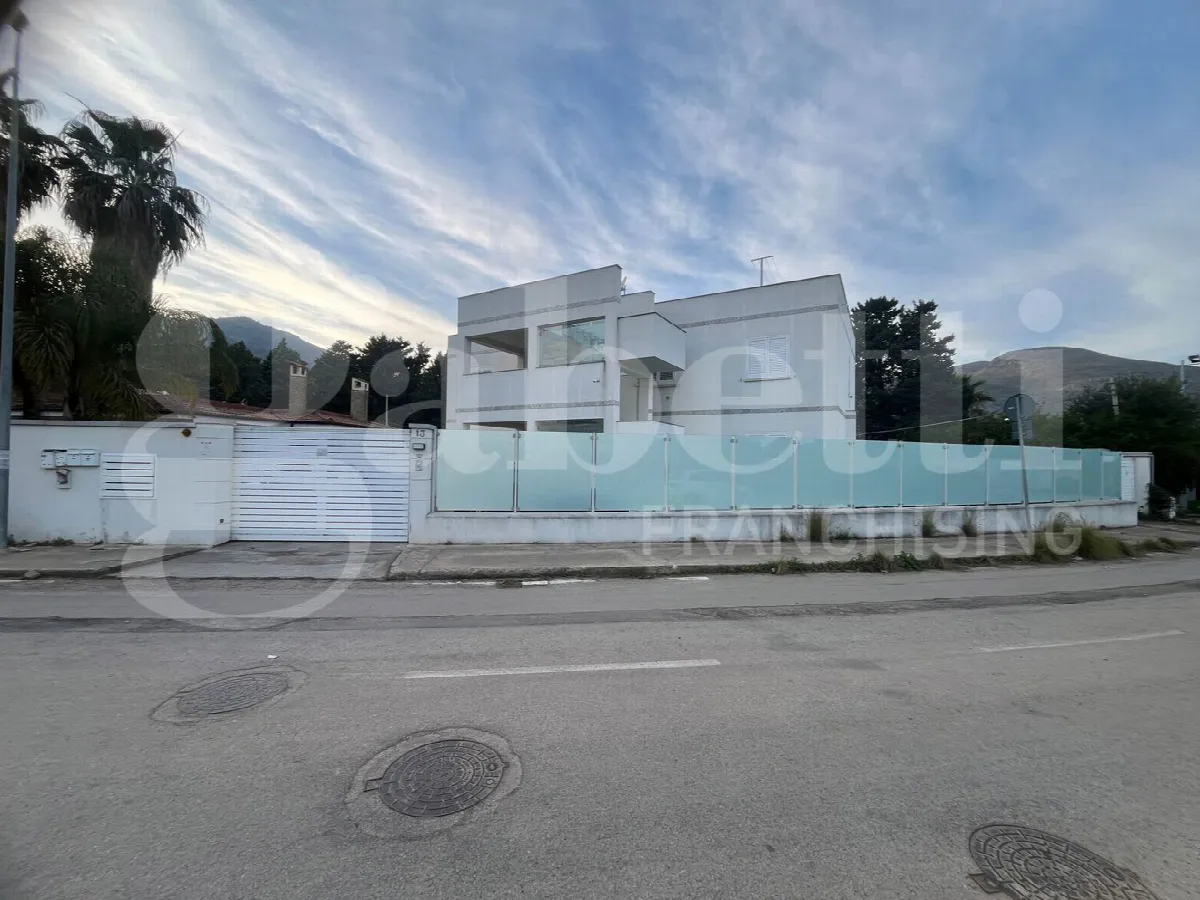 Appartamento in vendita a Palermo - foto 2
