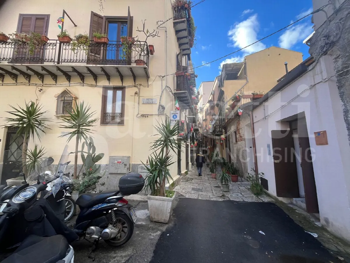 Appartamento in vendita a Palermo - foto 1