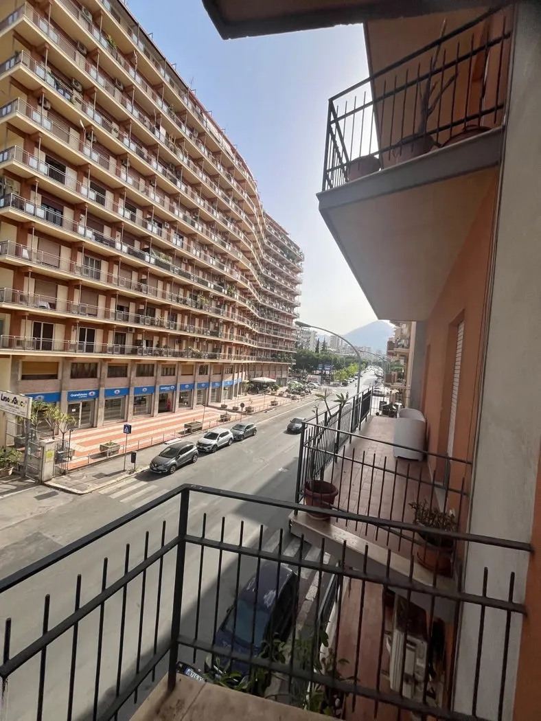 Appartamento in vendita a Palermo - foto 2