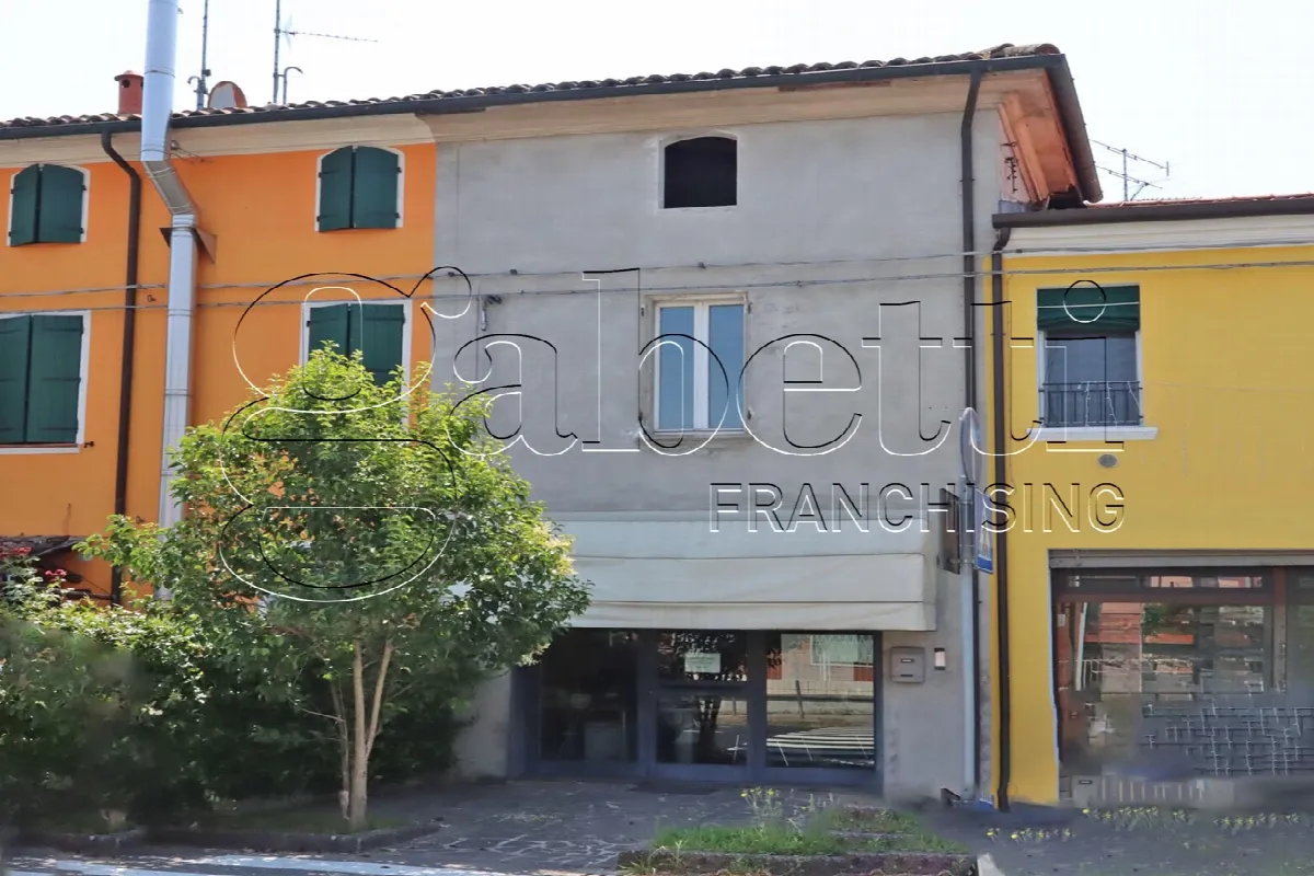 Appartamento in vendita a Ferrara - foto 1