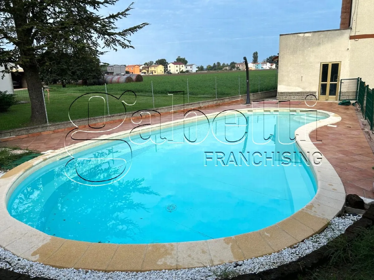 Casa indipendente in vendita a Ferrara - foto 2
