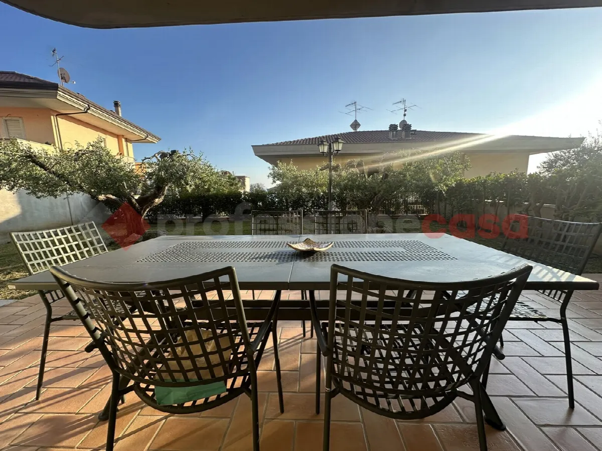 Casa bifamiliare in vendita a Formia - foto 1