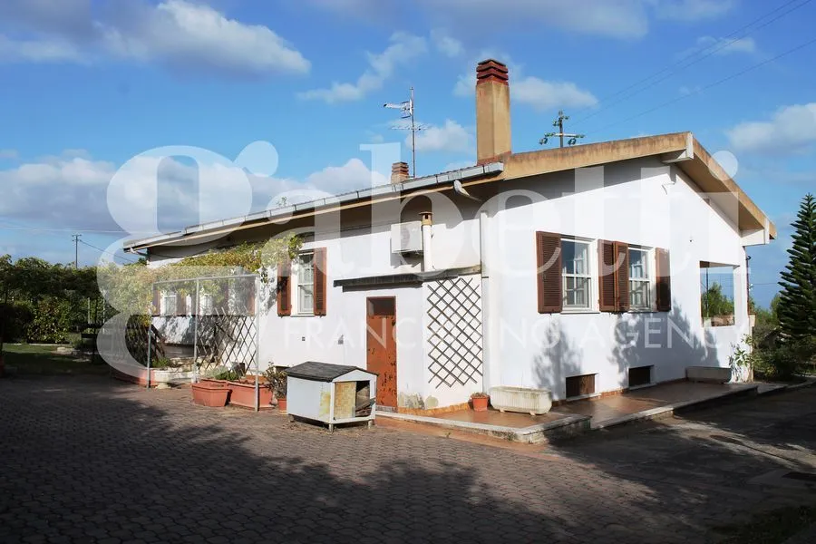 Casa bifamiliare in vendita a Sassari - foto 1