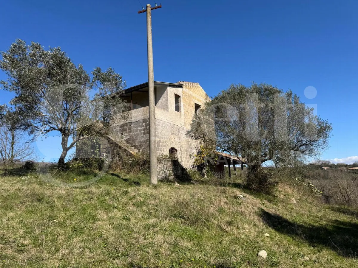 Casa indipendente in vendita a Castel Campagnano - foto 1