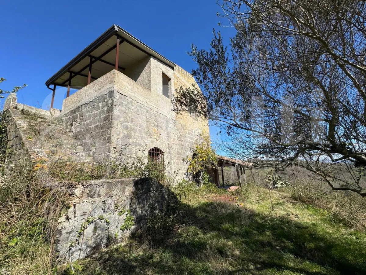 Casa indipendente in vendita a Castel Campagnano - foto 2