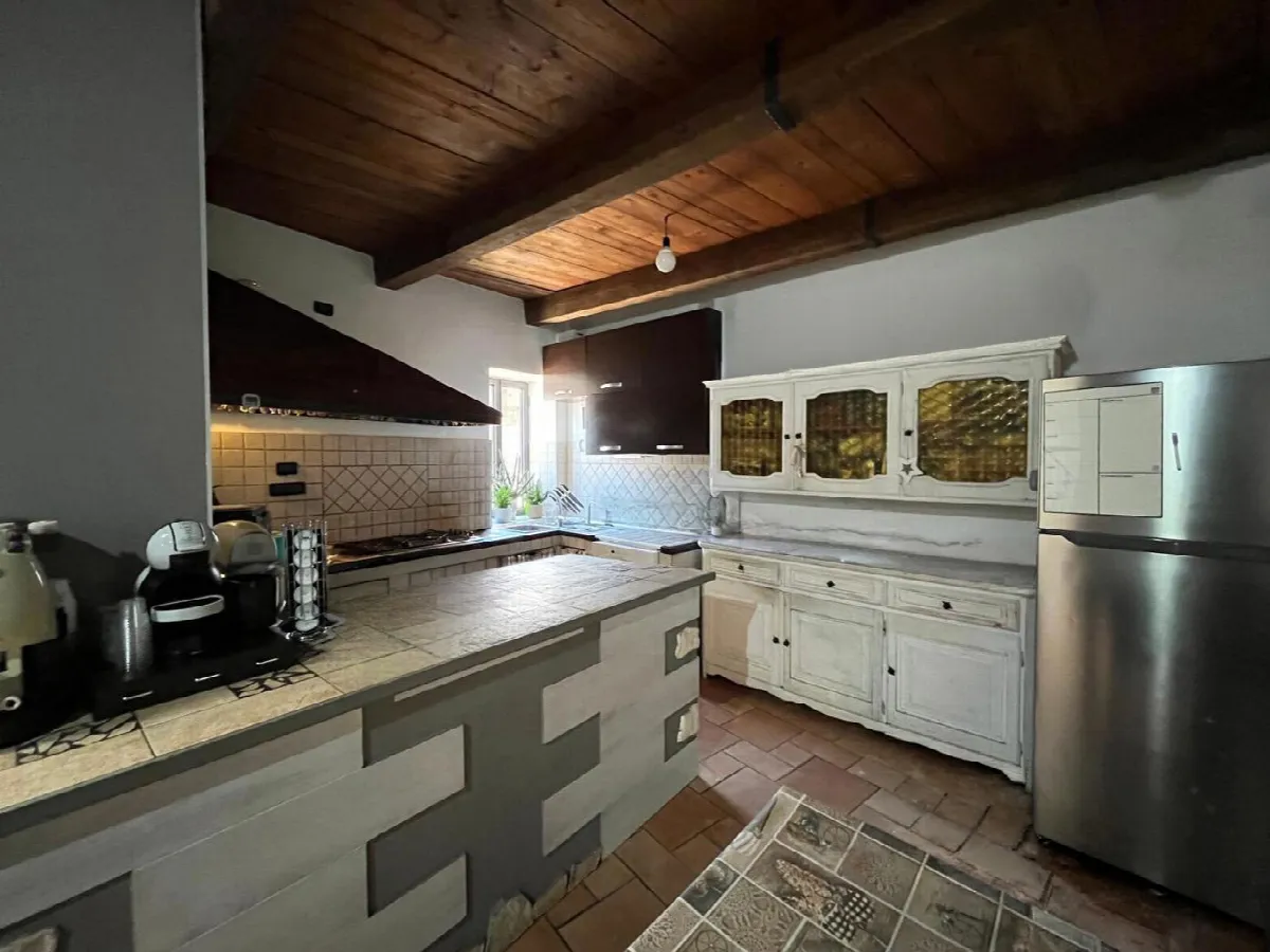 Casa indipendente in vendita a Baia e Latina - foto 6