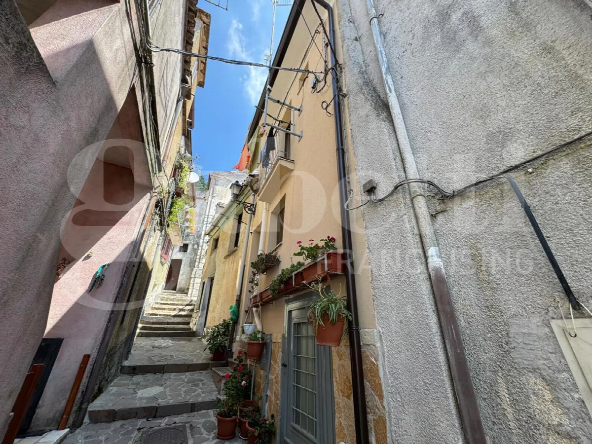 Casa indipendente in vendita a San Gregorio Matese - foto 1