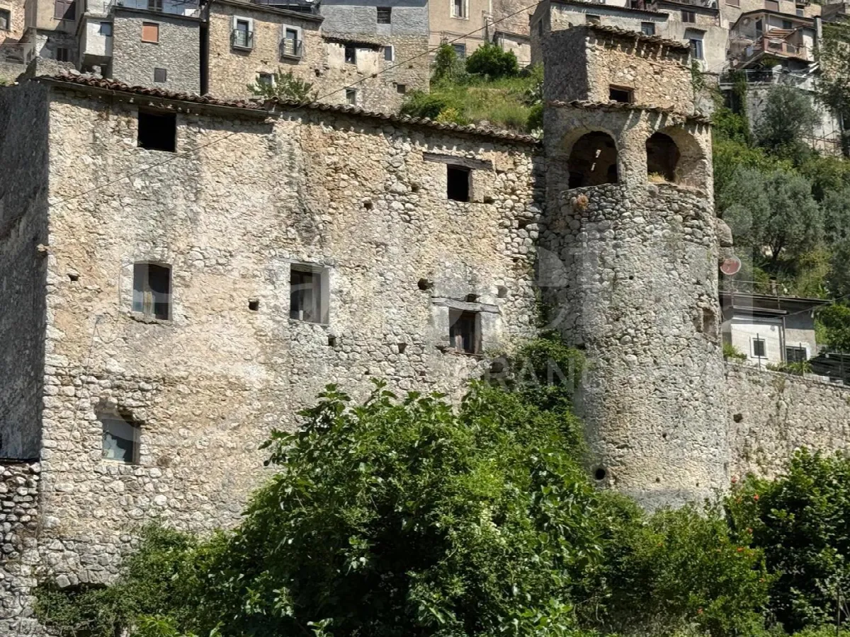 Rustico in vendita a Prata Sannita - foto 1