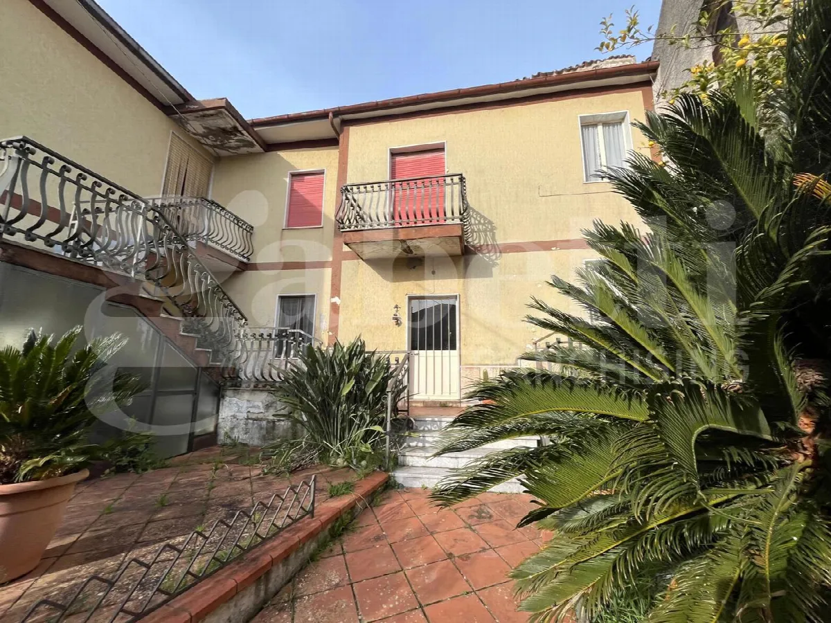 Casa indipendente in vendita a Dragoni - foto 3