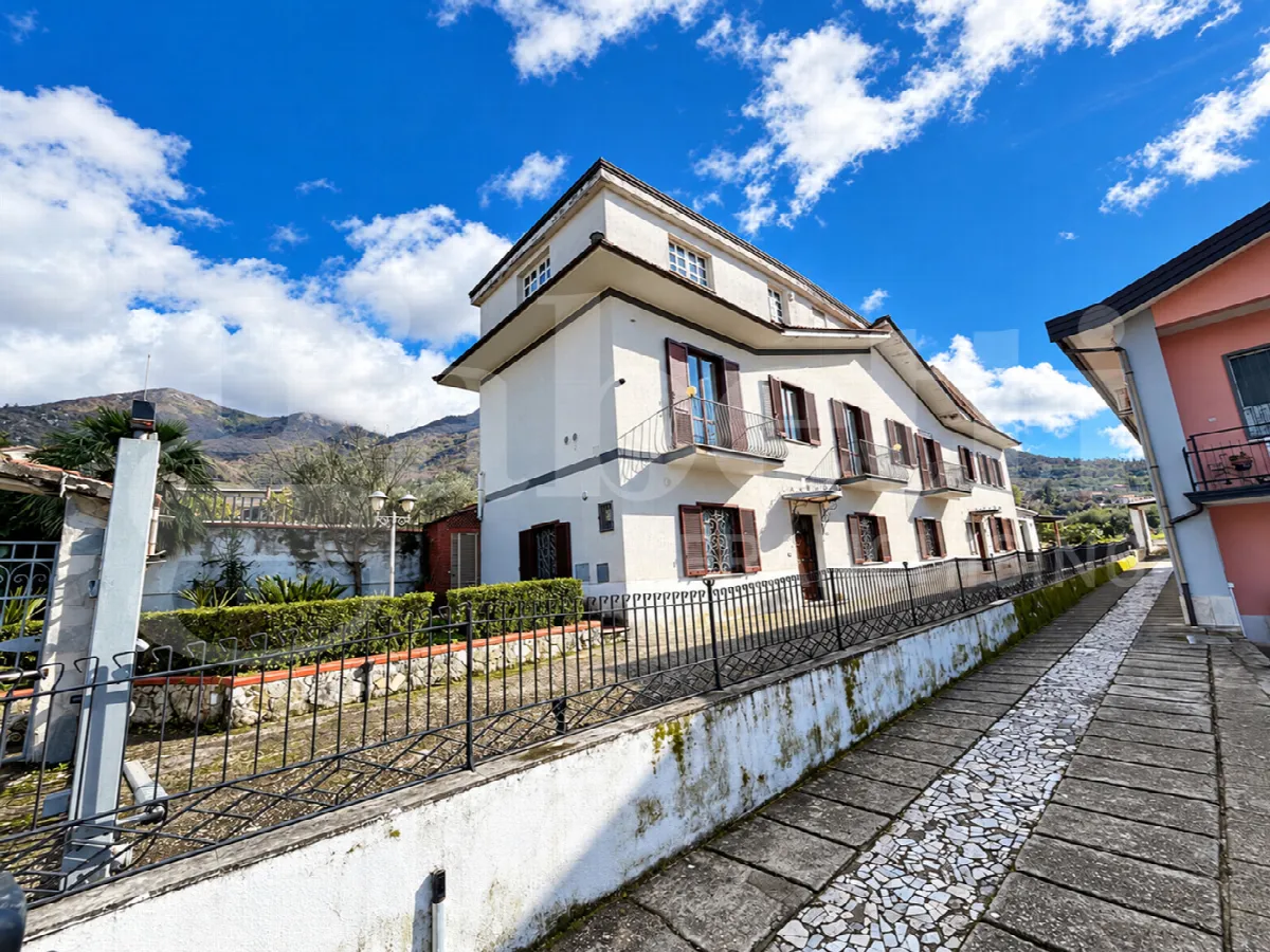 Casa indipendente in vendita a Gioia Sannitica - foto 1