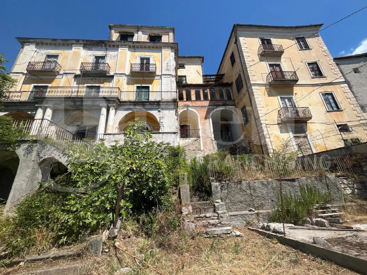 Stabile in vendita a Piedimonte Matese - foto 1
