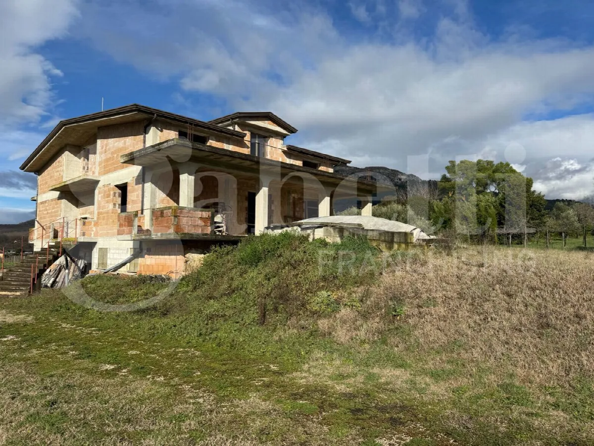 Villa in vendita a Pratella - foto 4