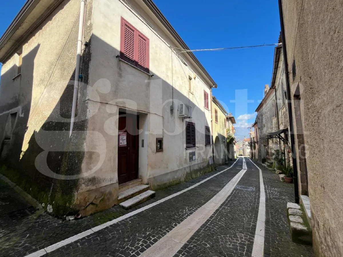 Casa indipendente in vendita a Alvignano - foto 1
