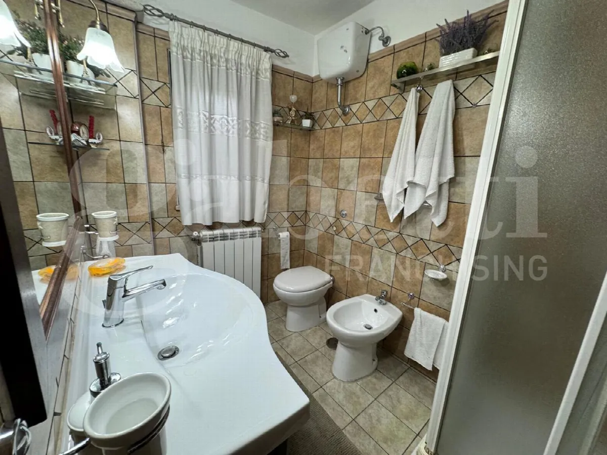 Casa indipendente in vendita a Pratella - foto 9