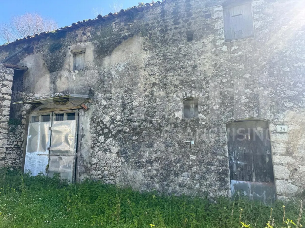 Rustico in vendita a Pratella - foto 2