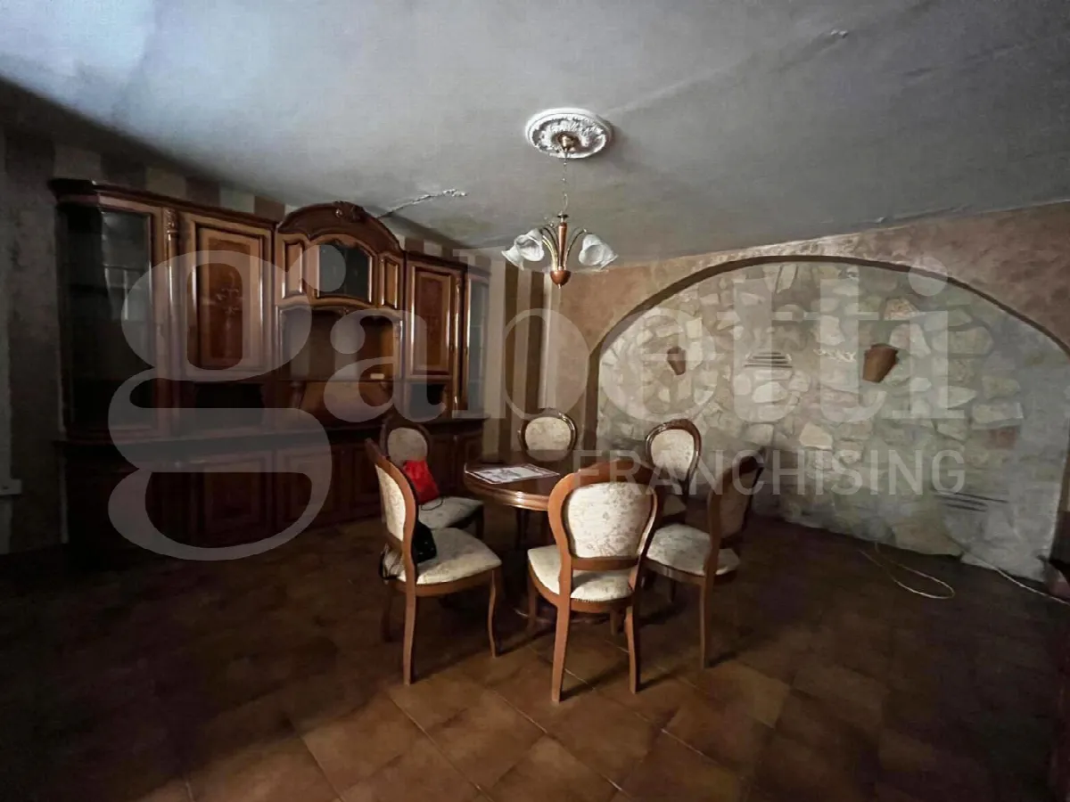 Casa indipendente in vendita a Castello del Matese - foto 4