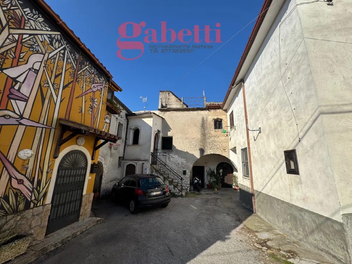 Casa indipendente in vendita a San Potito Sannitico - foto 1