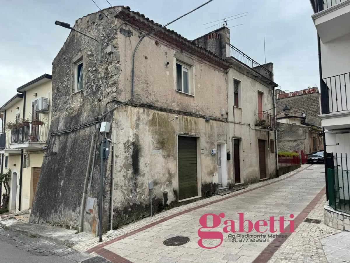 Casa indipendente in vendita a San Potito Sannitico - foto 1