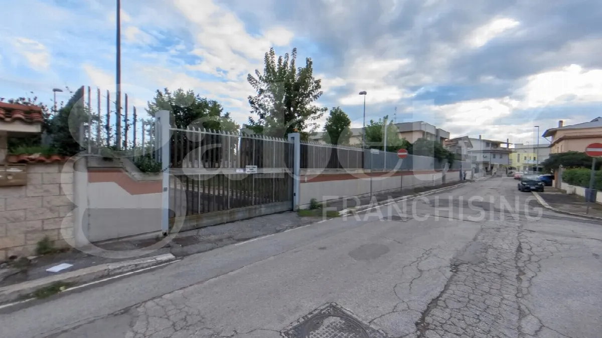 Stabile in vendita a Aprilia - foto 4